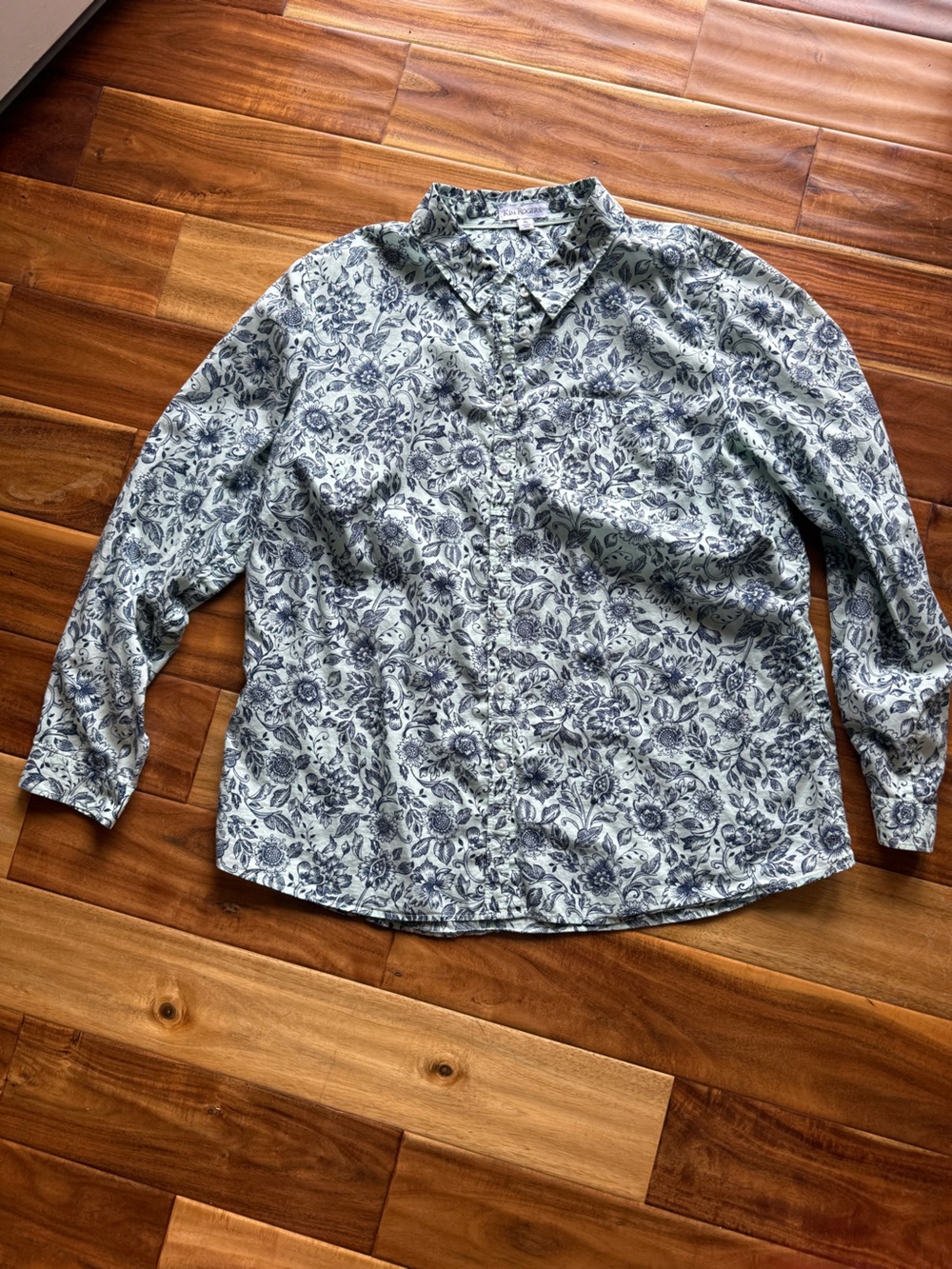 Kim Rogers XL Floral Print Shirt Blue Button Front Pocket Blouse